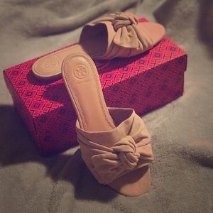 Tory Burch Annabelle BowSlide Suede PERFECT BLUSH